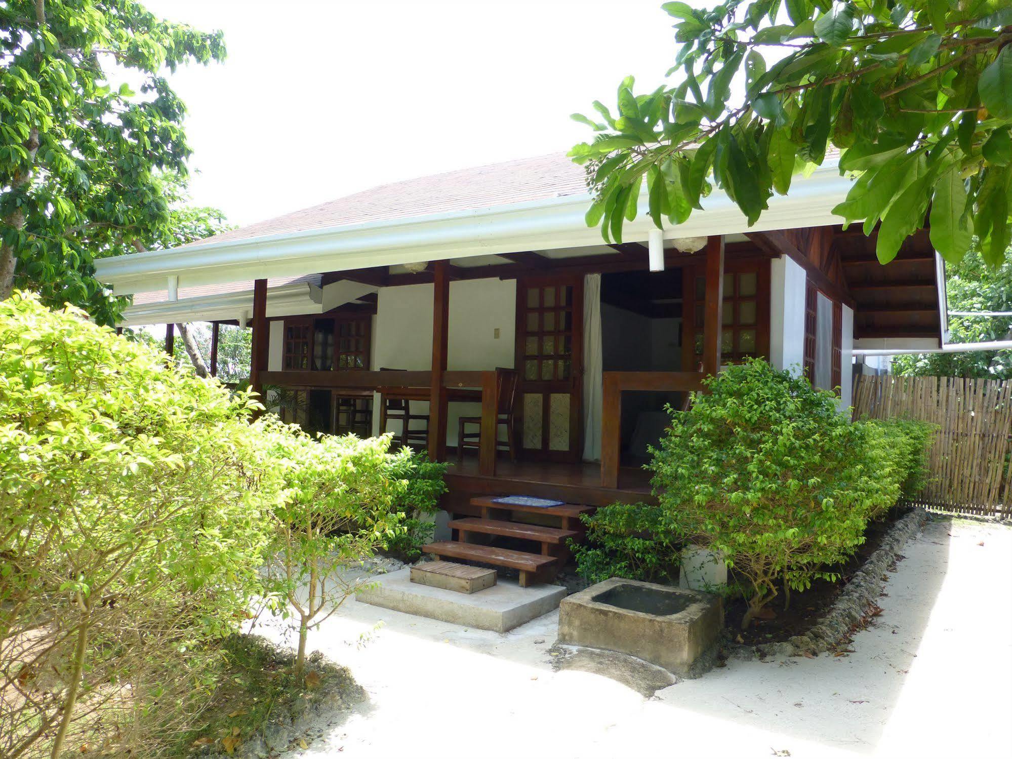 Talima Beach Villas & Dive Resort Cebu Екстериор снимка